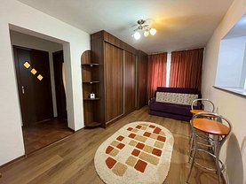 Apartament de închiriat 3 camere, în Iaşi, zona Podu Roş
