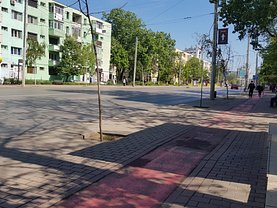 Vânzare spaţiu comercial