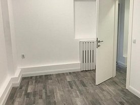 Apartament de vânzare 3 camere, în Bucuresti, zona Romana
