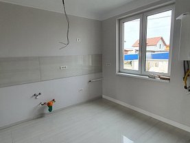 Casa de vânzare 3 camere, în Timişoara, zona Ronaţ