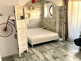 Garsonieră de închiriat, în Bucureşti, zona P-ţa Romană