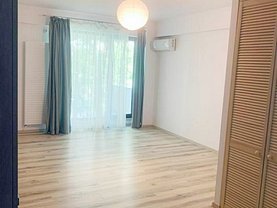 Apartament de vânzare 3 camere, în Bucureşti, zona Herăstrău