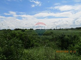 Teren agricol de vânzare, în Lazuri