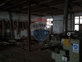 Vânzare spaţiu industrial