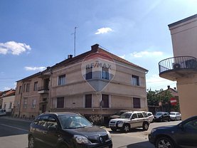 Apartament de vânzare 5 camere, în Oradea, zona Central