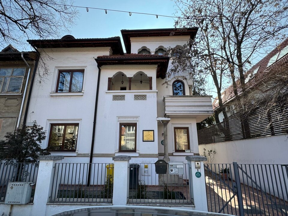 Casa unica de vanzare in Cotroceni, zona Eroilor