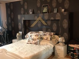 Apartament de vânzare 3 camere, în Oradea, zona Decebal