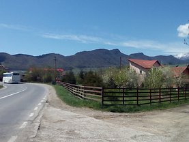 Teren constructii de vânzare, în Bran