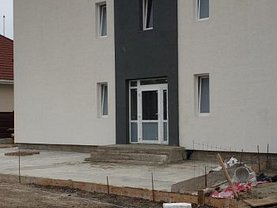 Apartament de vânzare 3 camere, în Bragadiru
