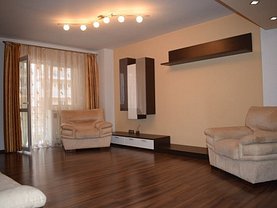 Apartament de vânzare 3 camere, în Bucuresti, zona Vitan-Barzesti