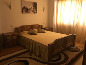 Apartament de vânzare 3 camere, în Bucuresti, zona Calea Calarasilor