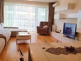 Apartament de vânzare 3 camere, în Bucureşti, zona Unirii