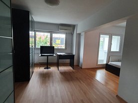 Apartament de închiriat 3 camere, în Bucureşti, zona Vitan Mall