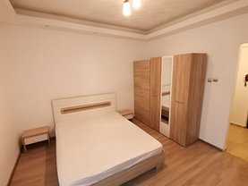 Garsonieră de închiriat în Bucuresti, Romana