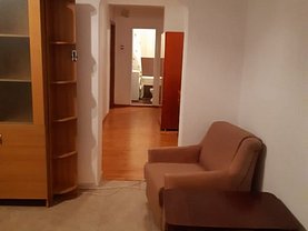 Apartament de închiriat 3 camere, în Constanţa, zona Tomis Nord
