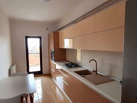 Apartament de închiriat 2 camere, în Constanta, zona Casa de Cultura