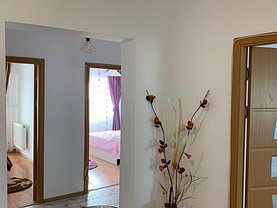 Apartament de vânzare 3 camere, în Constanţa, zona Faleza Nord