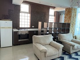 Apartament de închiriat 2 camere, în Constanţa, zona Tomis I