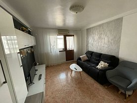 Apartament de închiriat 3 camere, în Constanţa, zona Central