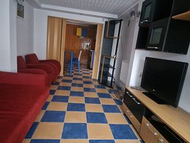 Casa de vânzare 3 camere, în Constanţa, zona Tomis II