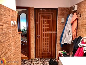 Apartament de vânzare 3 camere, în Iaşi, zona Cug