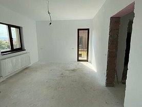 Casa de vânzare 5 camere, în Iaşi, zona Valea Adâncă
