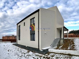 Casa de vânzare 4 camere, în Iaşi, zona Bucium