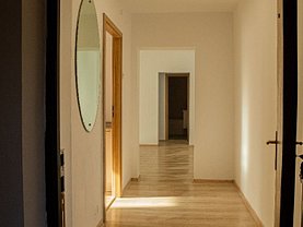 Apartament de vânzare 2 camere, în Bucureşti, zona Universitate