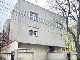 Casa de închiriat 7 camere, în Bucureşti, zona Vatra Luminoasă