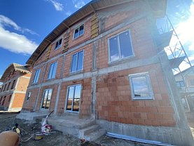 Casa de vanzare 4 camere, în Mogosoaia
