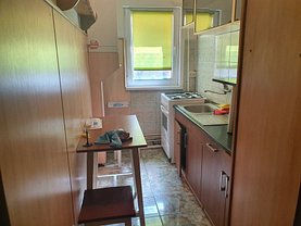 Apartament de închiriat 2 camere, în Târgu Mureş, zona 7 Noiembrie