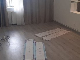 Apartament de vânzare 2 camere, în Târgu Mureş, zona Infrăţirii