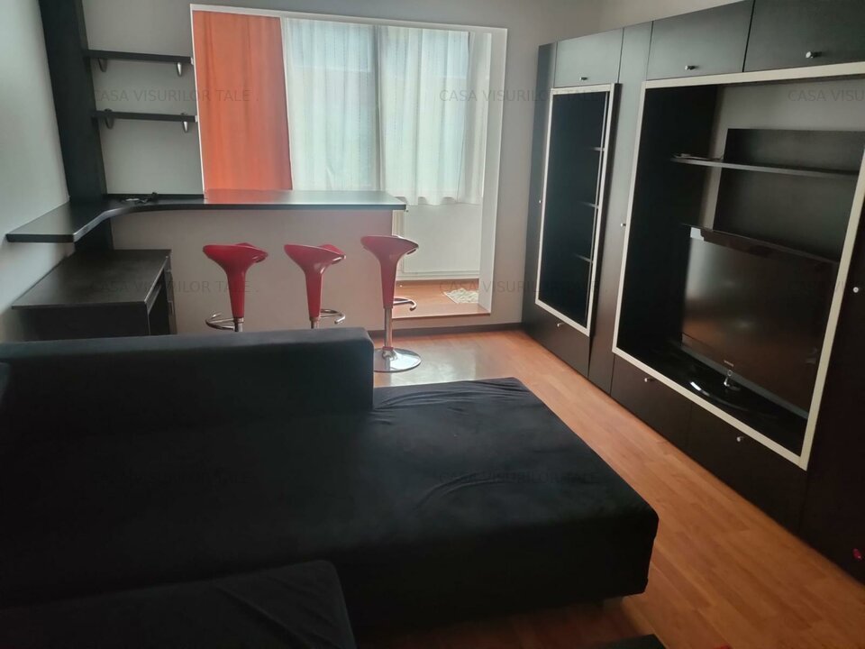 Inchiriez 3 cam 7 Noiembrie ( 5 min UMFST)