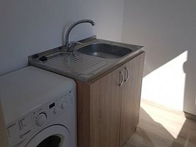 Apartament de vânzare 3 camere, în Constanţa, zona Tomis Nord