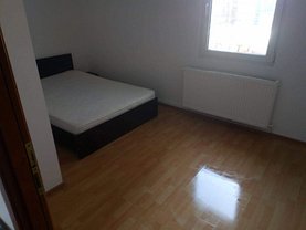 Apartament de vânzare 2 camere, în Braşov, zona 13 Decembrie