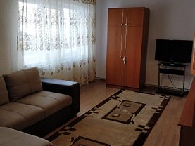 Apartament de închiriat 3 camere, în Braşov, zona Craiter