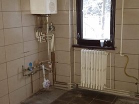 Apartament de vânzare 2 camere, în Braşov, zona Astra
