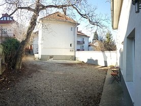 Casa de inchiriat 8 camere, în Brasov, zona Brasovul Vechi