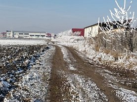 Teren constructii de vânzare sau de închiriat, în Braşov, zona Stupini