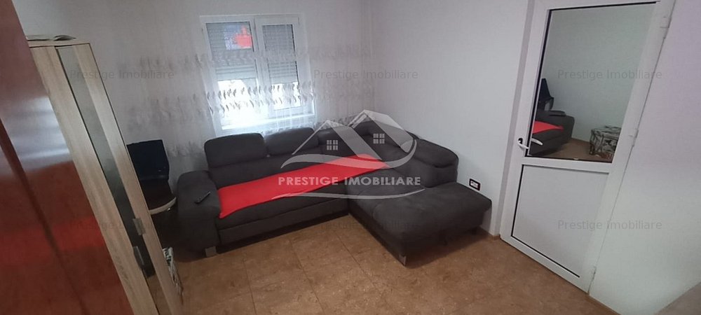 Apartament cu doua camere - renovat complet - imaginea 0 + 1