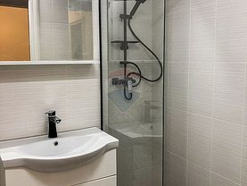 Apartament de închiriat 3 camere, în Bucureşti, zona Lujerului