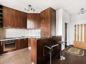 Apartament de vânzare 3 camere, în Bucuresti, zona Bucurestii Noi