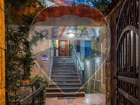Casa de închiriat 14 camere, în Bucuresti, zona Domenii