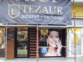 Vânzare spaţiu comercial