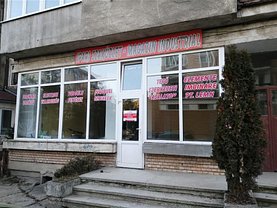 Închiriere spaţiu comercial