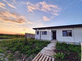 Casa de vânzare 3 camere, în Tunari, zona Exterior Nord