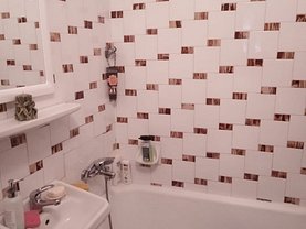 Apartament de vânzare 4 camere, în Constanta, zona Tomis III