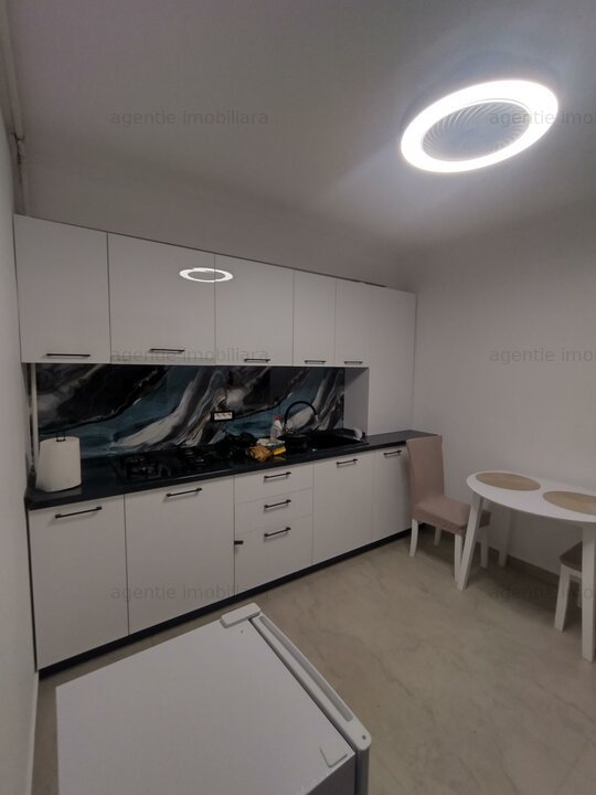 Garsoniera Bulevardul Mamaia bloc exclusivist