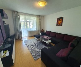 Apartament de vanzare 3 camere, în Ploiesti, zona Republicii
