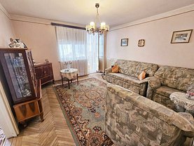 Apartament de vânzare 3 camere, în Ploieşti, zona Cina